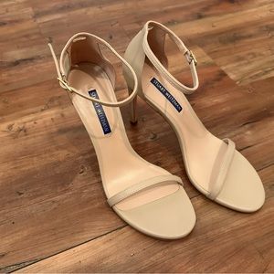 NWT STUART WEITZMAN Nudistsong Strap Nude Stiletto Sandals LEATHER size 7.5